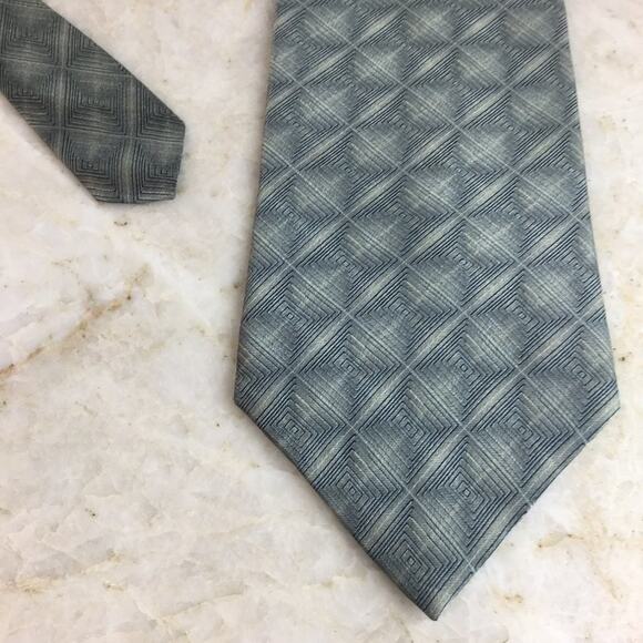 BILL BLASS SILK TIE - Picture 6 of 14